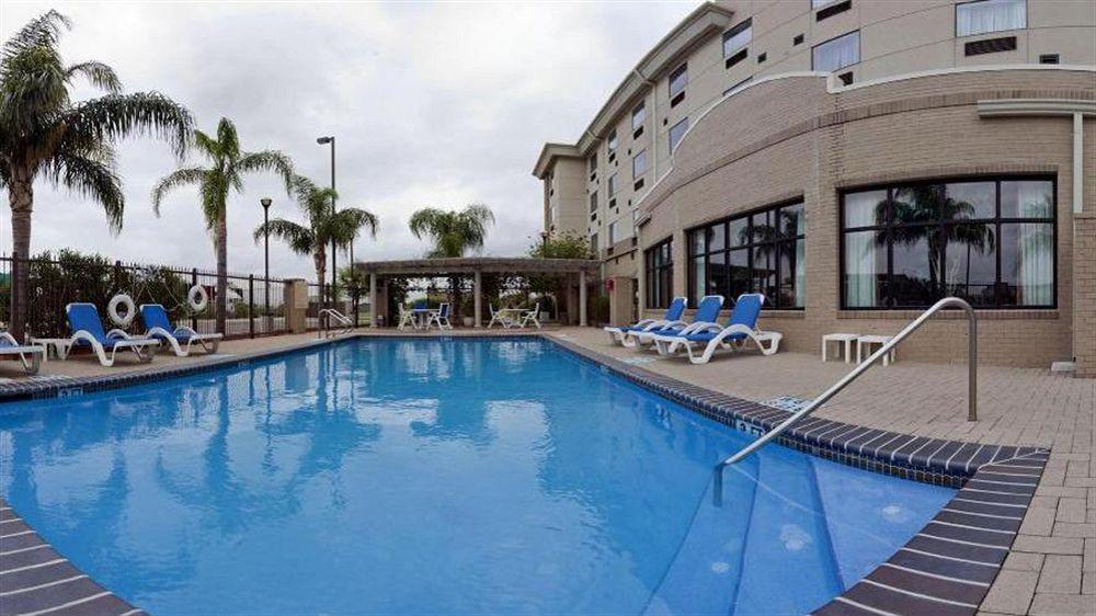 Holiday Inn Express & Suites - Pharr By Ihg Exterior foto